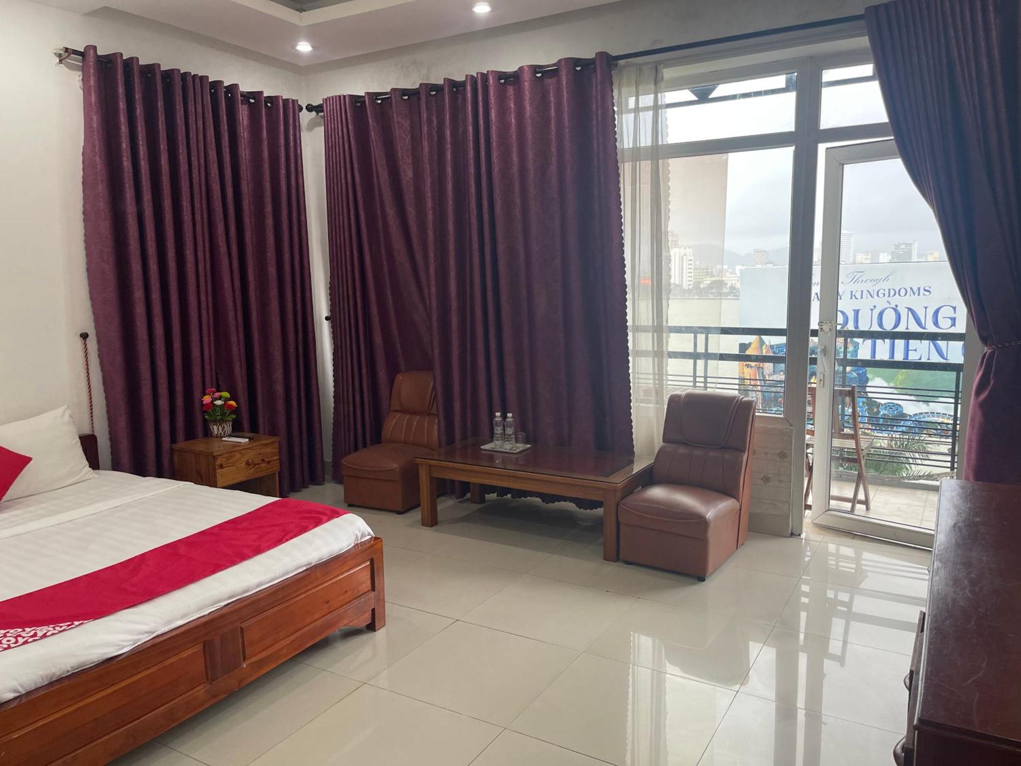 Oyo 553 Truong Giang Hotel ดานัง ภายนอก รูปภาพ